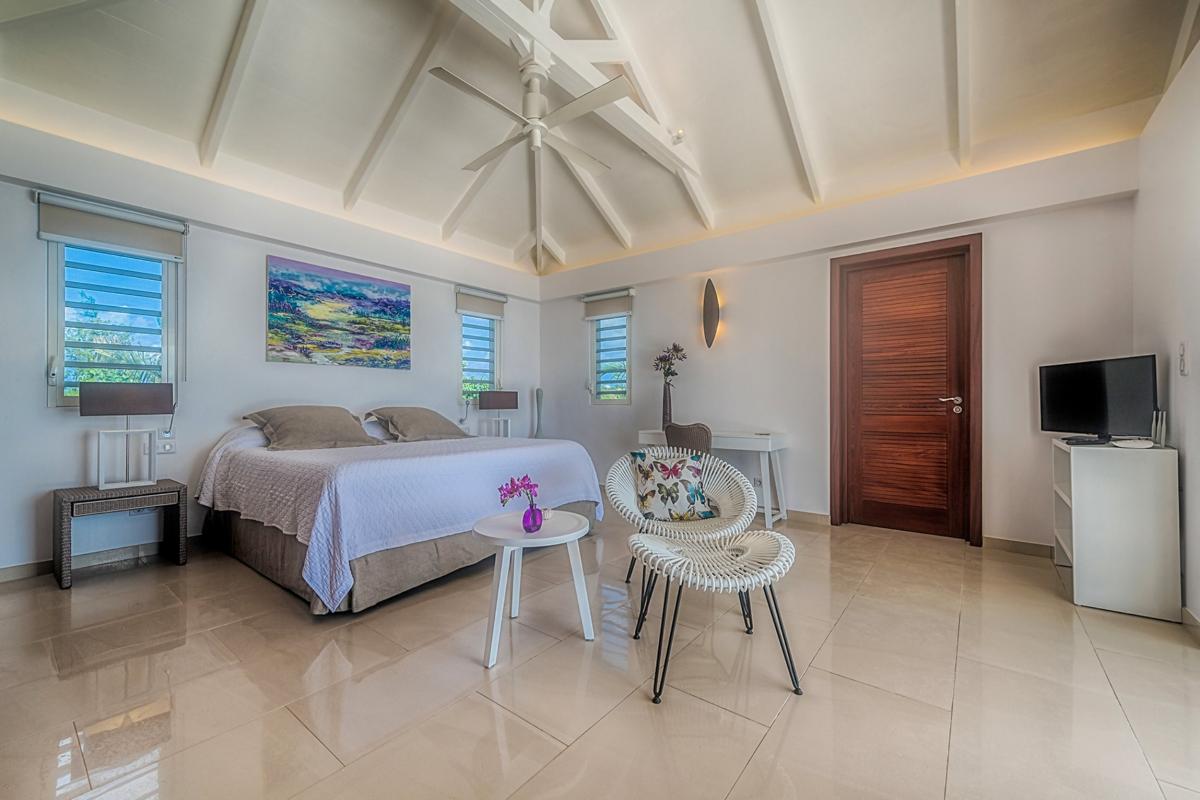 Luxury Beach Front Villa rental - The bedroom 4